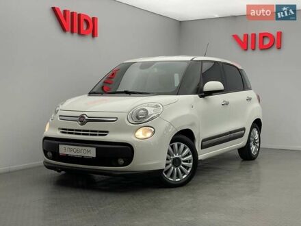 Белый Фиат 500L, объемом двигателя 1.2 л и пробегом 210 тыс. км за 8115 $, фото 1 на Automoto.ua