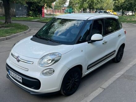 Білий Фіат 500L, об'ємом двигуна 1.25 л та пробігом 175 тис. км за 8200 $, фото 1 на Automoto.ua
