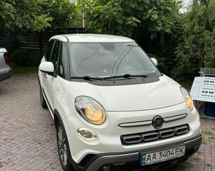 Белый Фиат 500L, объемом двигателя 1.3 л и пробегом 170 тыс. км за 10700 $, фото 1 на Automoto.ua
