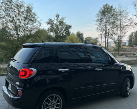 Черный Фиат 500L, объемом двигателя 1.4 л и пробегом 172 тыс. км за 7999 $, фото 16 на Automoto.ua