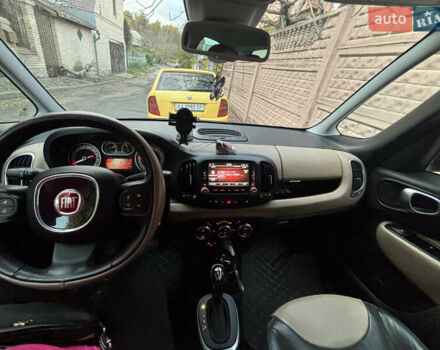 Фиат 500L 2013 в Киеве на Automoto.ua Черный Фиат 500L, объемом двигателя 1.37 л и пробегом 77 тыс. км за 9200 $, фото 23 на Automoto.ua