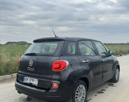 Чорний Фіат 500L, об'ємом двигуна 1.4 л та пробігом 180 тис. км за 7700 $, фото 5 на Automoto.ua
