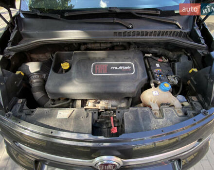 Черный Фиат 500L, объемом двигателя 1.37 л и пробегом 249 тыс. км за 7200 $, фото 22 на Automoto.ua