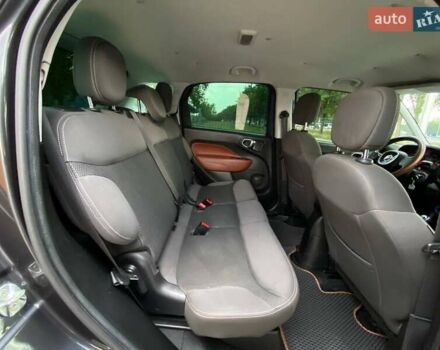 Черный Фиат 500L, объемом двигателя 1.37 л и пробегом 249 тыс. км за 7200 $, фото 10 на Automoto.ua