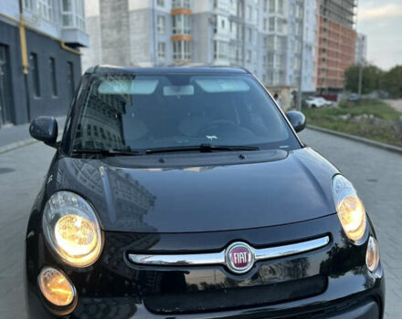 Черный Фиат 500L, объемом двигателя 1.4 л и пробегом 172 тыс. км за 7999 $, фото 2 на Automoto.ua