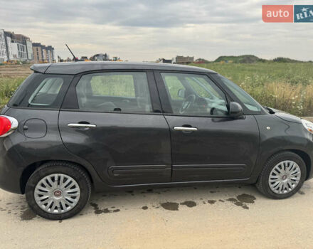 Чорний Фіат 500L, об'ємом двигуна 1.4 л та пробігом 180 тис. км за 7700 $, фото 6 на Automoto.ua
