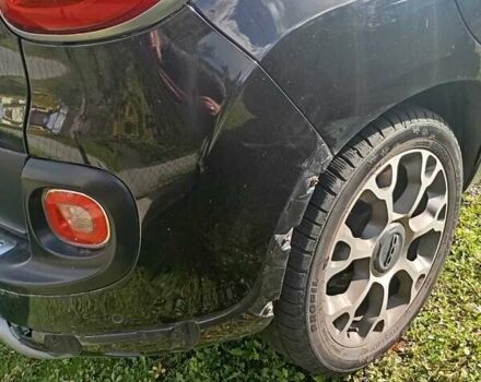 Черный Фиат 500L, объемом двигателя 1.4 л и пробегом 94 тыс. км за 6300 $, фото 6 на Automoto.ua