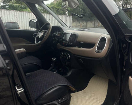 Черный Фиат 500L, объемом двигателя 1.37 л и пробегом 94 тыс. км за 8400 $, фото 45 на Automoto.ua