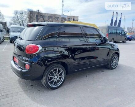 Чорний Фіат 500L, об'ємом двигуна 1.4 л та пробігом 163 тис. км за 7500 $, фото 5 на Automoto.ua