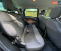 Черный Фиат 500L, объемом двигателя 1.37 л и пробегом 249 тыс. км за 7200 $, фото 15 на Automoto.ua