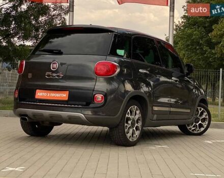 Черный Фиат 500L, объемом двигателя 1.37 л и пробегом 249 тыс. км за 7200 $, фото 4 на Automoto.ua