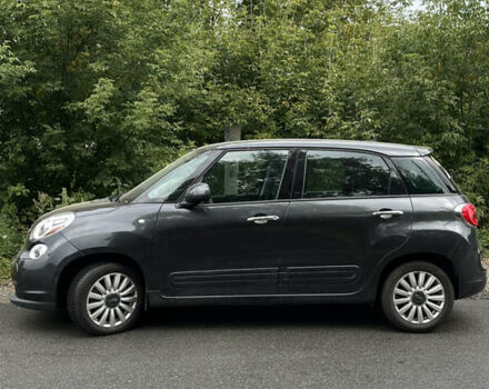 Черный Фиат 500L, объемом двигателя 1.37 л и пробегом 147 тыс. км за 7200 $, фото 2 на Automoto.ua