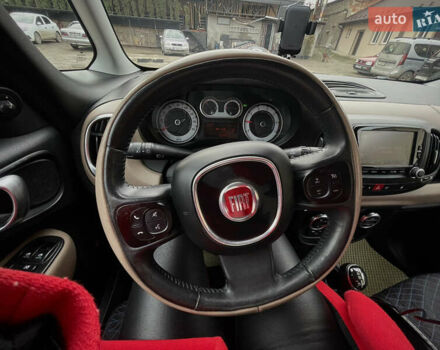 Черный Фиат 500L, объемом двигателя 1.37 л и пробегом 94 тыс. км за 8400 $, фото 39 на Automoto.ua