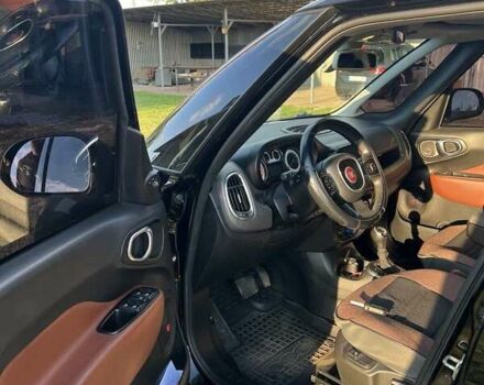 Чорний Фіат 500L, об'ємом двигуна 1.37 л та пробігом 149 тис. км за 8500 $, фото 5 на Automoto.ua