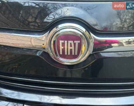 Фиат 500L 2013 в Киеве на Automoto.ua Черный Фиат 500L, объемом двигателя 1.37 л и пробегом 77 тыс. км за 9200 $, фото 18 на Automoto.ua