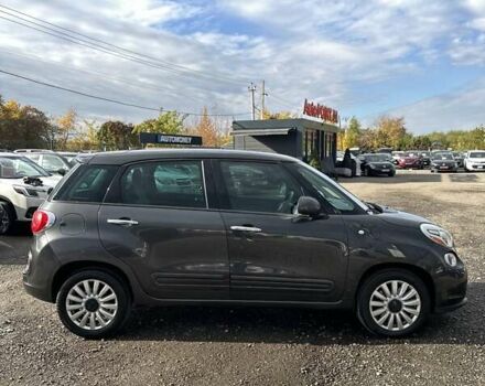 Черный Фиат 500L, объемом двигателя 1.37 л и пробегом 185 тыс. км за 7700 $, фото 4 на Automoto.ua