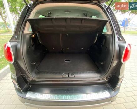 Черный Фиат 500L, объемом двигателя 1.37 л и пробегом 249 тыс. км за 7200 $, фото 12 на Automoto.ua
