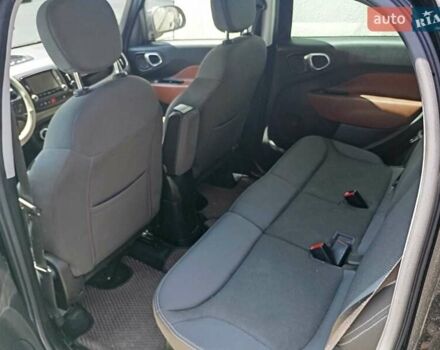 Черный Фиат 500L, объемом двигателя 1.4 л и пробегом 94 тыс. км за 6300 $, фото 4 на Automoto.ua