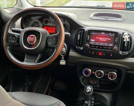 Черный Фиат 500L, объемом двигателя 1.37 л и пробегом 249 тыс. км за 7200 $, фото 8 на Automoto.ua