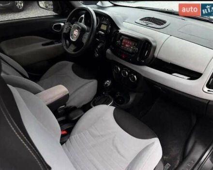 Чорний Фіат 500L, об'ємом двигуна 1.37 л та пробігом 210 тис. км за 8500 $, фото 10 на Automoto.ua