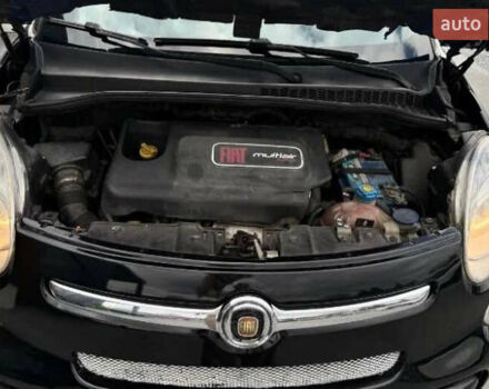 Чорний Фіат 500L, об'ємом двигуна 1.37 л та пробігом 210 тис. км за 8500 $, фото 18 на Automoto.ua