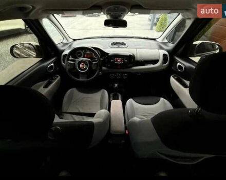 Чорний Фіат 500L, об'ємом двигуна 1.37 л та пробігом 210 тис. км за 8500 $, фото 12 на Automoto.ua