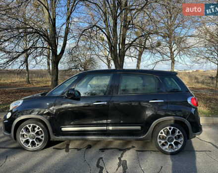 Черный Фиат 500L, объемом двигателя 1.4 л и пробегом 132 тыс. км за 8300 $, фото 6 на Automoto.ua