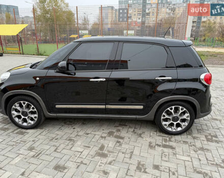 Черный Фиат 500L, объемом двигателя 1.37 л и пробегом 133 тыс. км за 10500 $, фото 56 на Automoto.ua