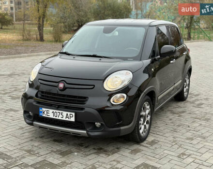Черный Фиат 500L, объемом двигателя 1.37 л и пробегом 133 тыс. км за 10500 $, фото 1 на Automoto.ua