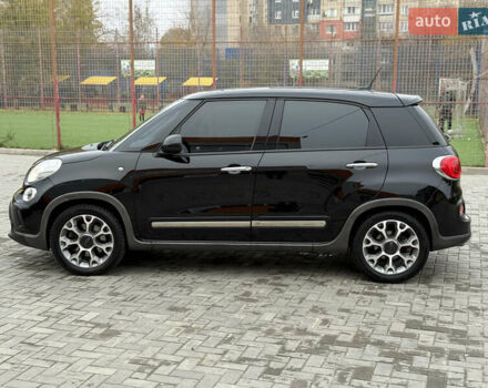 Черный Фиат 500L, объемом двигателя 1.37 л и пробегом 133 тыс. км за 10500 $, фото 9 на Automoto.ua