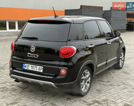 Черный Фиат 500L, объемом двигателя 1.37 л и пробегом 133 тыс. км за 10500 $, фото 6 на Automoto.ua