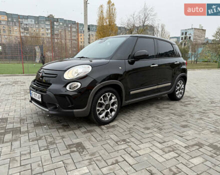 Черный Фиат 500L, объемом двигателя 1.37 л и пробегом 133 тыс. км за 10500 $, фото 10 на Automoto.ua