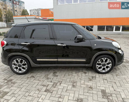 Черный Фиат 500L, объемом двигателя 1.37 л и пробегом 133 тыс. км за 10500 $, фото 14 на Automoto.ua
