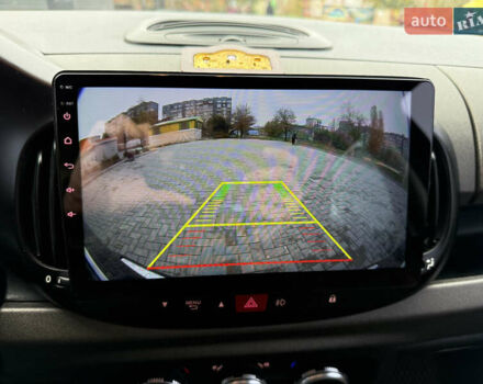 Черный Фиат 500L, объемом двигателя 1.37 л и пробегом 133 тыс. км за 10500 $, фото 46 на Automoto.ua