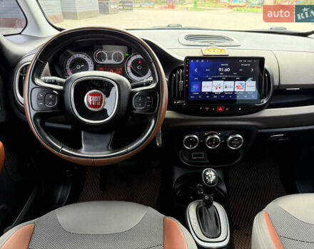 Черный Фиат 500L, объемом двигателя 1.37 л и пробегом 133 тыс. км за 10500 $, фото 36 на Automoto.ua