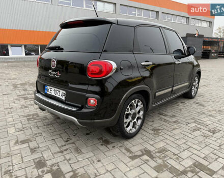Черный Фиат 500L, объемом двигателя 1.37 л и пробегом 133 тыс. км за 10500 $, фото 52 на Automoto.ua