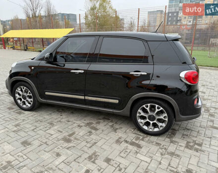 Черный Фиат 500L, объемом двигателя 1.37 л и пробегом 133 тыс. км за 10500 $, фото 55 на Automoto.ua