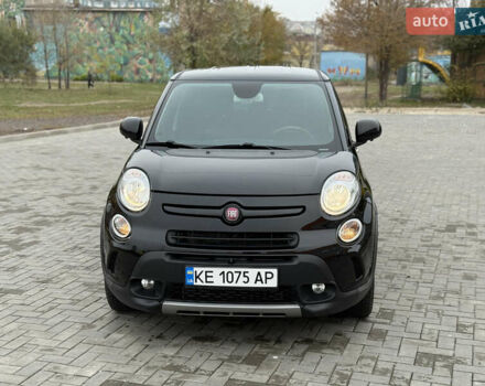 Черный Фиат 500L, объемом двигателя 1.37 л и пробегом 133 тыс. км за 10500 $, фото 2 на Automoto.ua