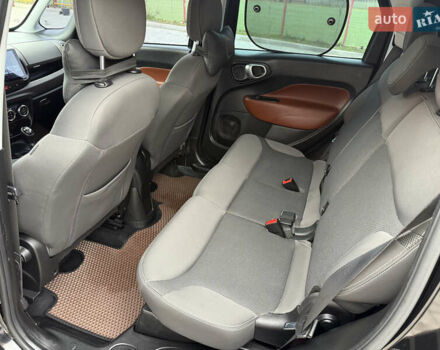 Черный Фиат 500L, объемом двигателя 1.37 л и пробегом 133 тыс. км за 10500 $, фото 28 на Automoto.ua