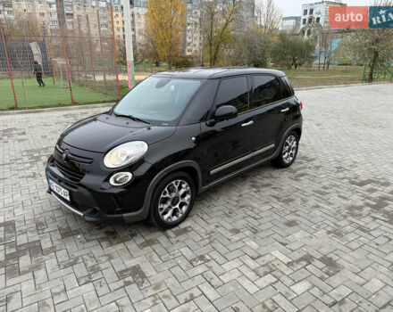 Черный Фиат 500L, объемом двигателя 1.37 л и пробегом 133 тыс. км за 10500 $, фото 11 на Automoto.ua