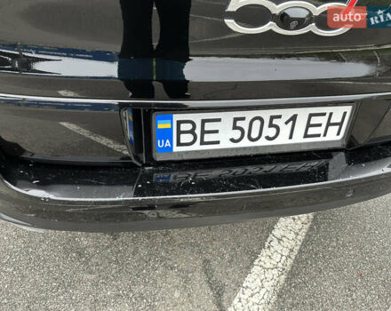 Черный Фиат 500L, объемом двигателя 1.4 л и пробегом 88 тыс. км за 10900 $, фото 3 на Automoto.ua