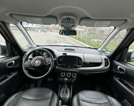 Черный Фиат 500L, объемом двигателя 1.4 л и пробегом 88 тыс. км за 10900 $, фото 14 на Automoto.ua