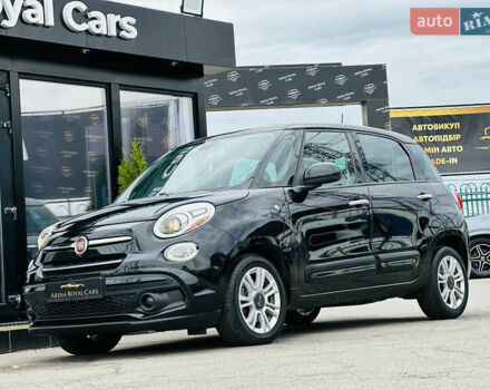 Черный Фиат 500L, объемом двигателя 1.37 л и пробегом 140 тыс. км за 10900 $, фото 5 на Automoto.ua