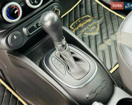 Черный Фиат 500L, объемом двигателя 1.37 л и пробегом 140 тыс. км за 10900 $, фото 33 на Automoto.ua