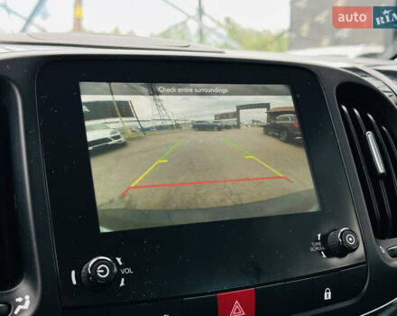 Черный Фиат 500L, объемом двигателя 1.37 л и пробегом 140 тыс. км за 10900 $, фото 32 на Automoto.ua