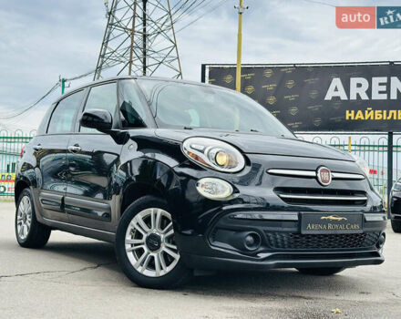 Черный Фиат 500L, объемом двигателя 1.37 л и пробегом 140 тыс. км за 10900 $, фото 2 на Automoto.ua