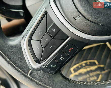 Черный Фиат 500L, объемом двигателя 1.37 л и пробегом 140 тыс. км за 10900 $, фото 28 на Automoto.ua