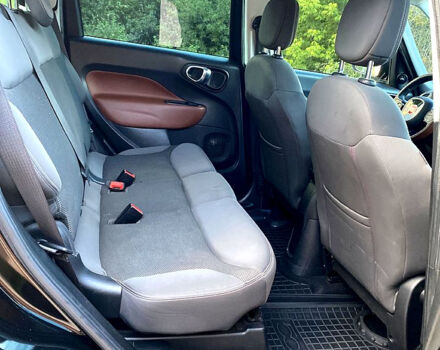 Черный Фиат 500L, объемом двигателя 1.4 л и пробегом 160 тыс. км за 9950 $, фото 12 на Automoto.ua
