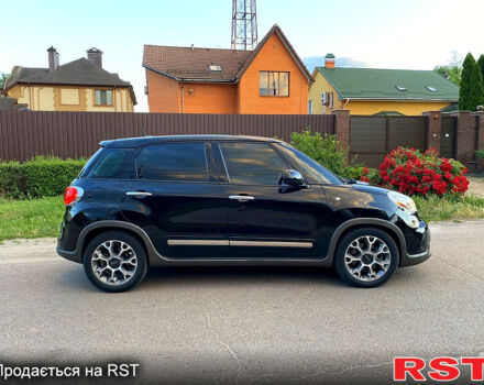 Черный Фиат 500L, объемом двигателя 1.4 л и пробегом 160 тыс. км за 9950 $, фото 3 на Automoto.ua