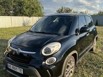 Фіат 500L 2013 у Кривому Розі на Automoto.ua Чорний Фіат 500L, об'ємом двигуна 1.37 л та пробігом 149 тис. км за 8500 $, фото 1 на Automoto.ua